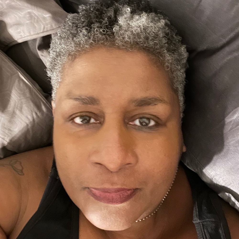 Meet your Posher, Ms.